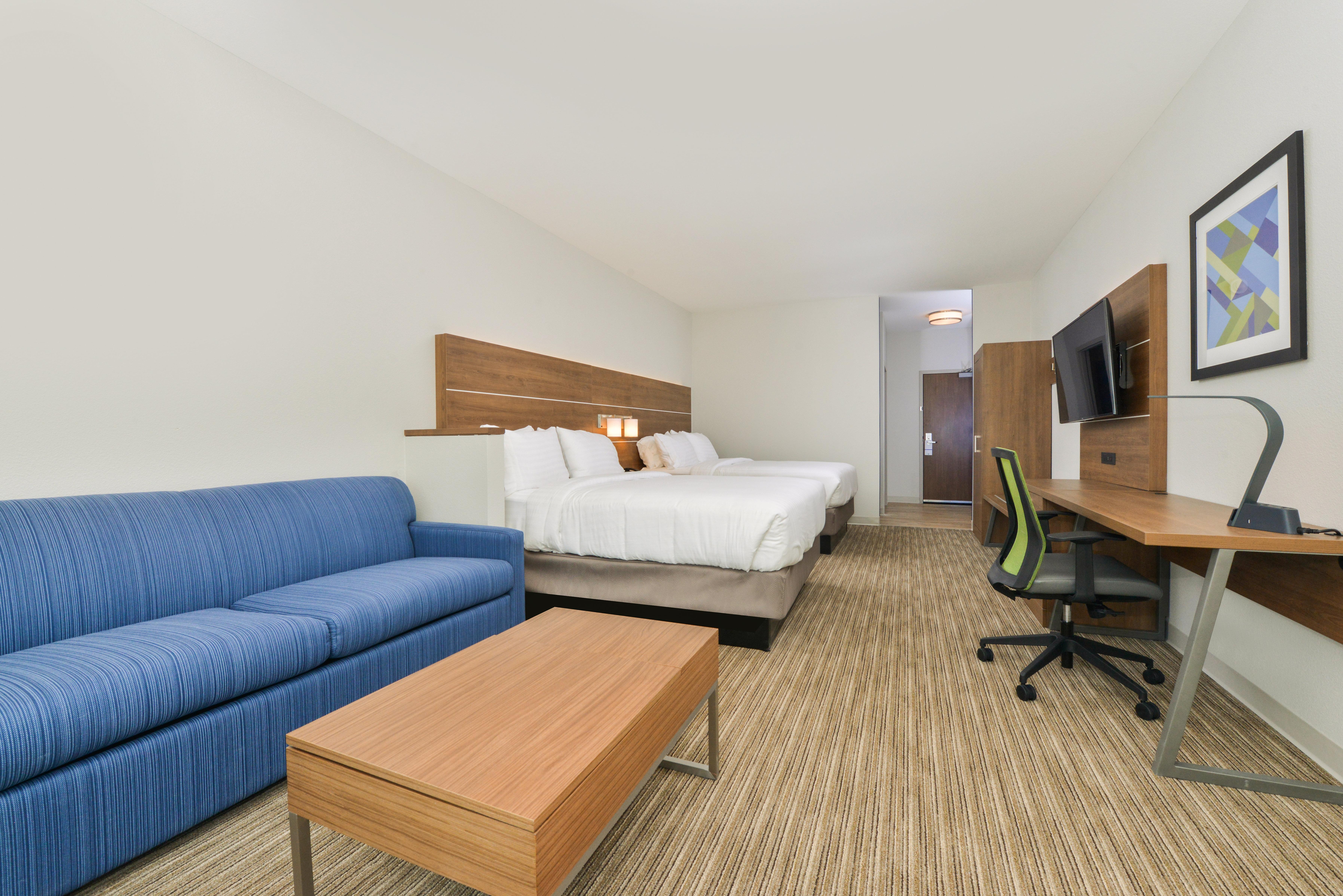 Holiday Inn Express & Suites - Chadron By Ihg Exterior photo